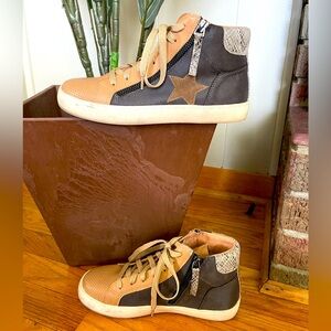 High top fashion sneakers